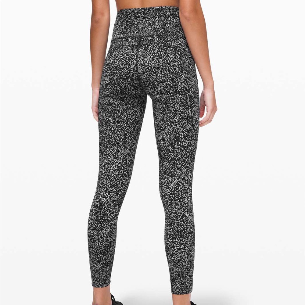 Lululemon fast and free tight 25 inch